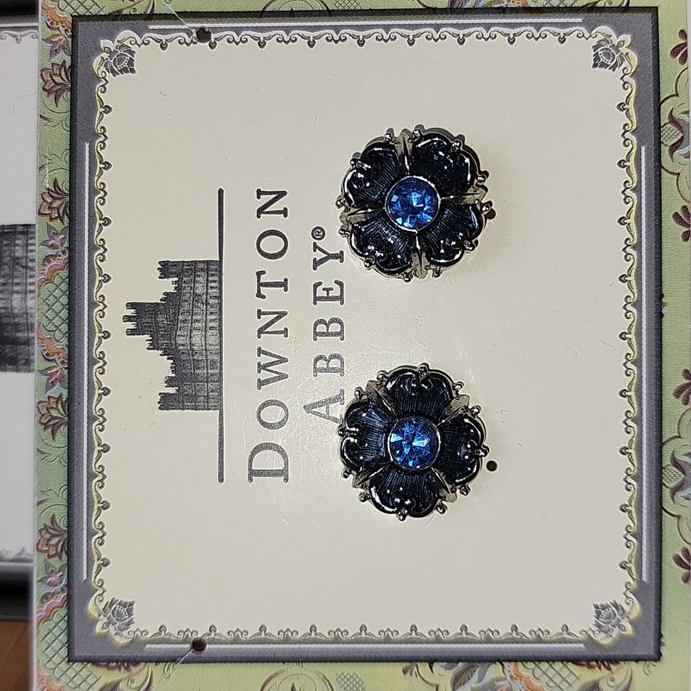 earings - Picture 2 of 2